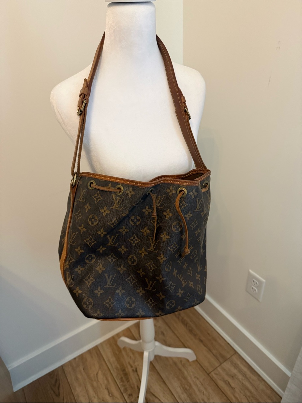 Louis Vuitton Noe- ⭐️Authentic ⭐️Vintage